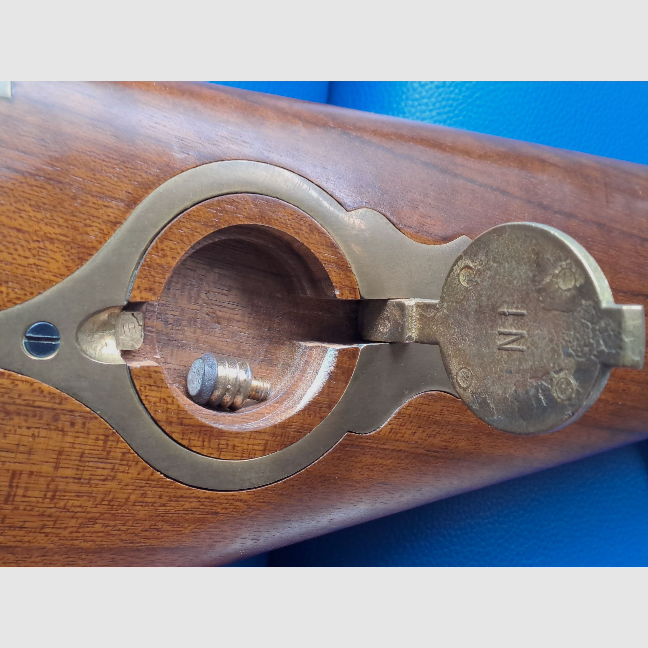 Vorderladergewehr Hawken Target Kal. 45 -vermutlich Pedersoli-