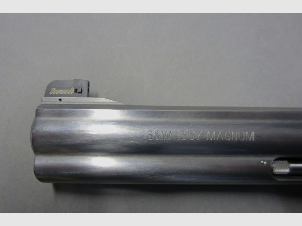 SMITH & WESSON USA Target Champion Deluxe Match Master 686 poliert