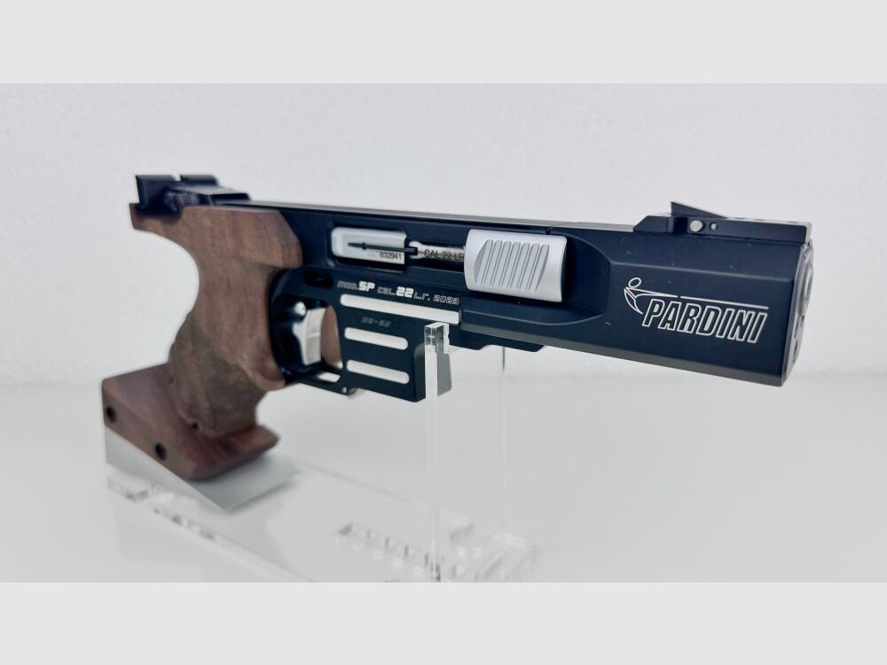 Pardini SP	 .22lr