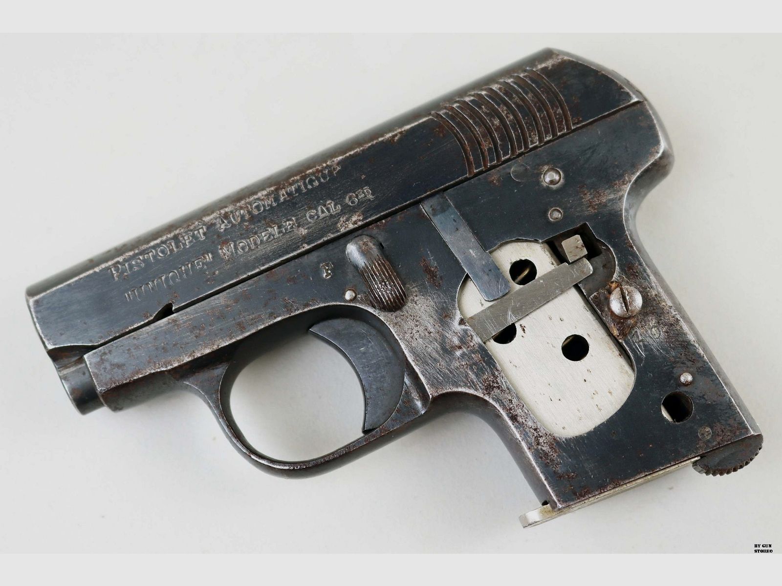 Pistolet Unique mod. 1910 kal. 6,35 mm matr. 1969, zdjęcie 2 z 4