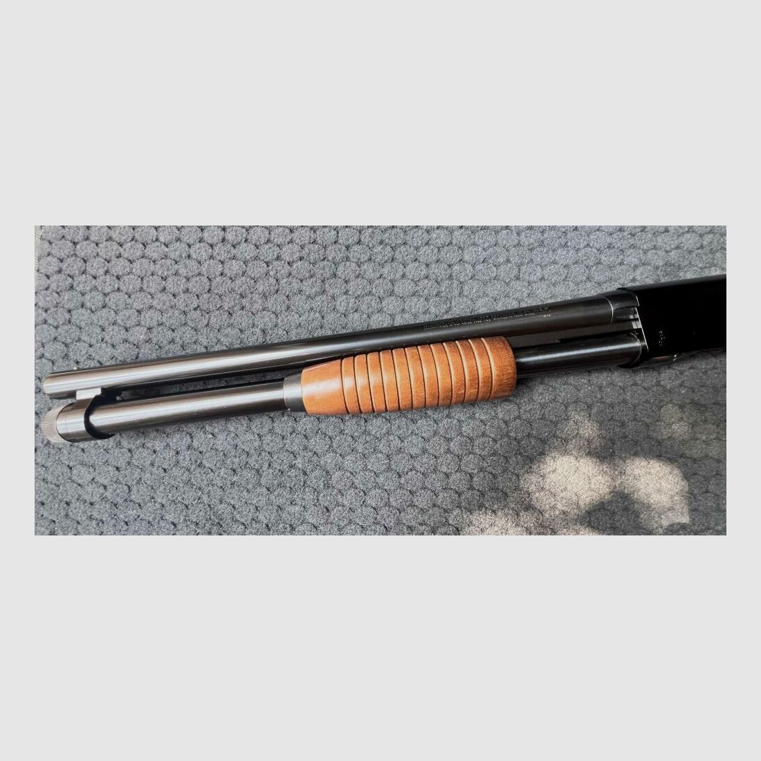 Winchester 1300 Defender Vorderschaftrepetierflinte 12/76