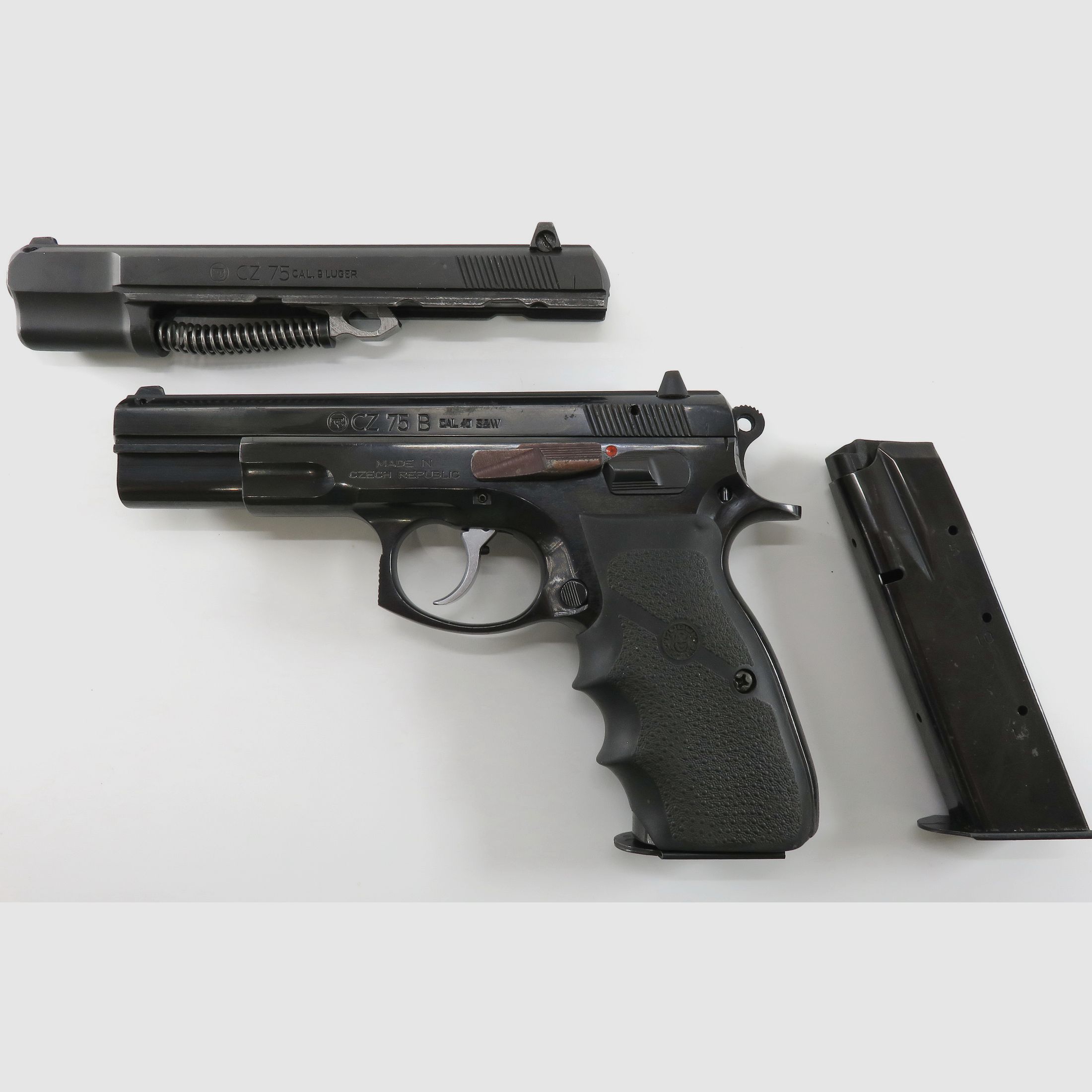 CZ M75 B im Kaliber .40 S&W und 9mm CZ-Wechselsystem 