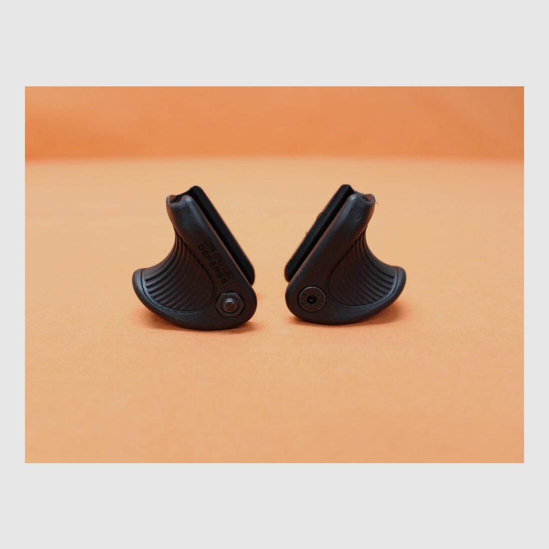 FAB Defense FAB Defense VTS Versatile Tactical Support BLK (VTS-BLK) Daumenauflage Picatinnyprofil Polymer schwarz (VE 2 Stück)