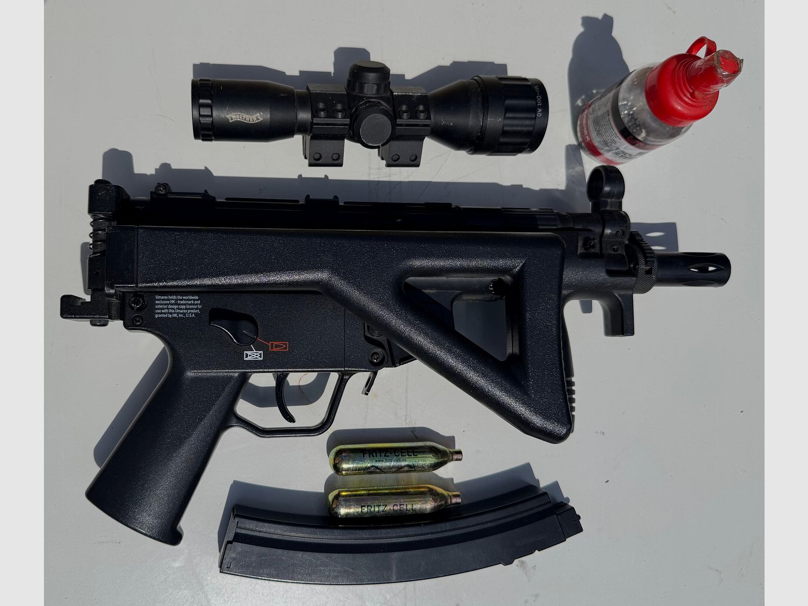 CO2 Gewehr Heckler &Koch MP5 + Walther Zielfernrohr 