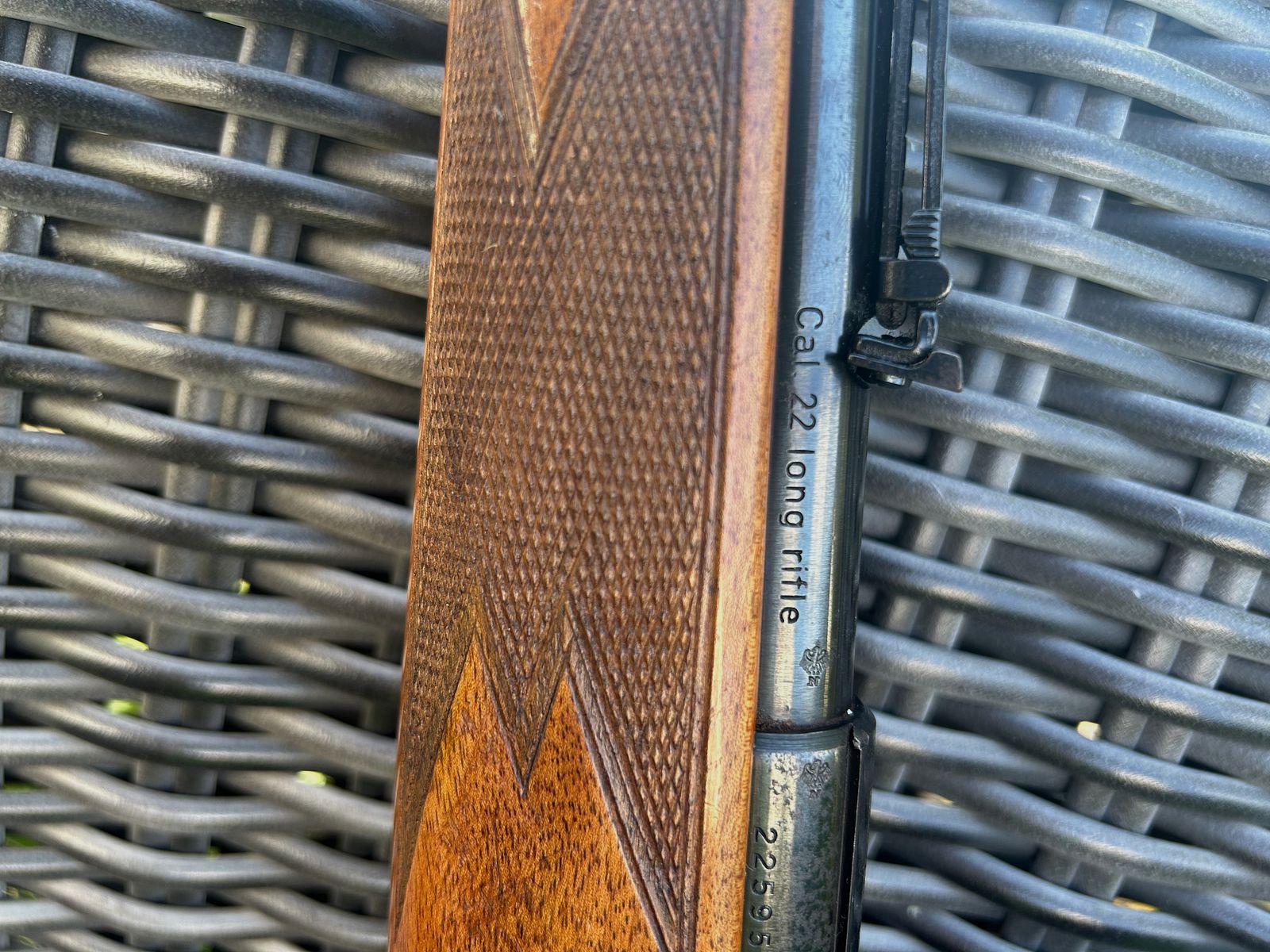 Verkaufe Einzellader Büchse 22lr. Anschütz 