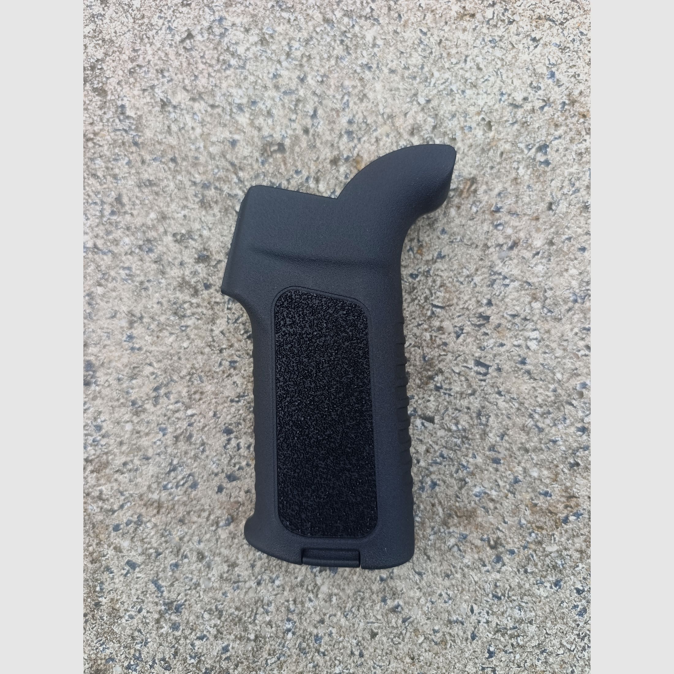 AR15 Pistol grip grip, image 1 of 4