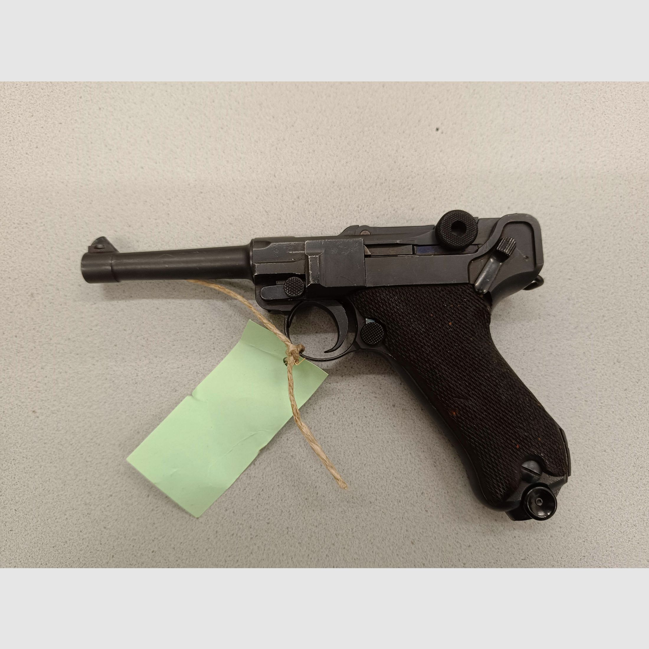 DWM, Modell 08, Kaliber 9mm Luger, Seriennummer: 6128T, NWR-ID: W2012-11-21-0127008-A