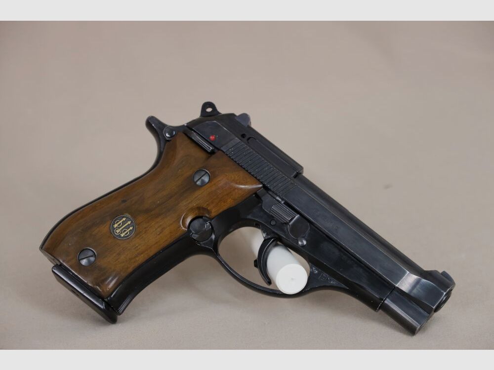 Beretta Mod. 84 BB // .380 Auto o 9mm Short