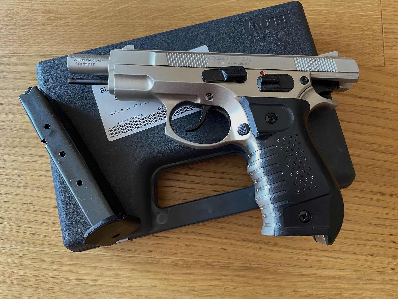 BLOW C75 Satin - 9 mm P.A.K. – pistola a salve - replica CZ-75 – spedizione in tutta l’UE