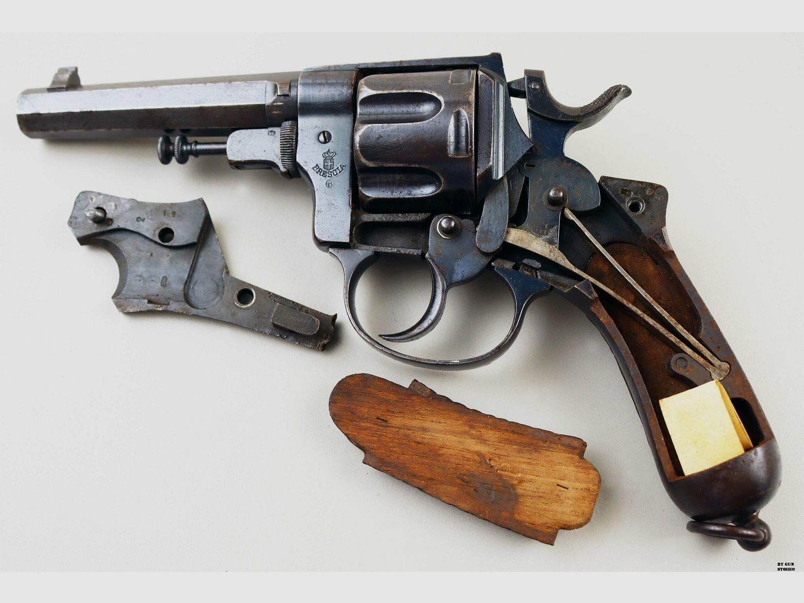 Revólver Antiguo Regia Fabbrica d’Armi di Brescia Glisenti mod. 1889 Bodeo B cal. 10.4 n.º de serie 2809, imagen 7 de 9