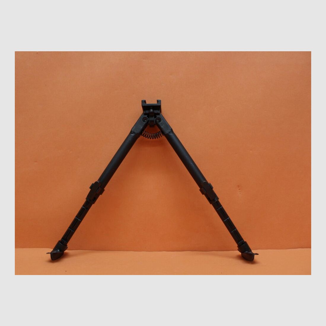 John Masen John Masen Zweibein AR-15 für Picatinnyprofil Höhe 7-10" Stahl m. Rastenverstellung, Kufenfüße