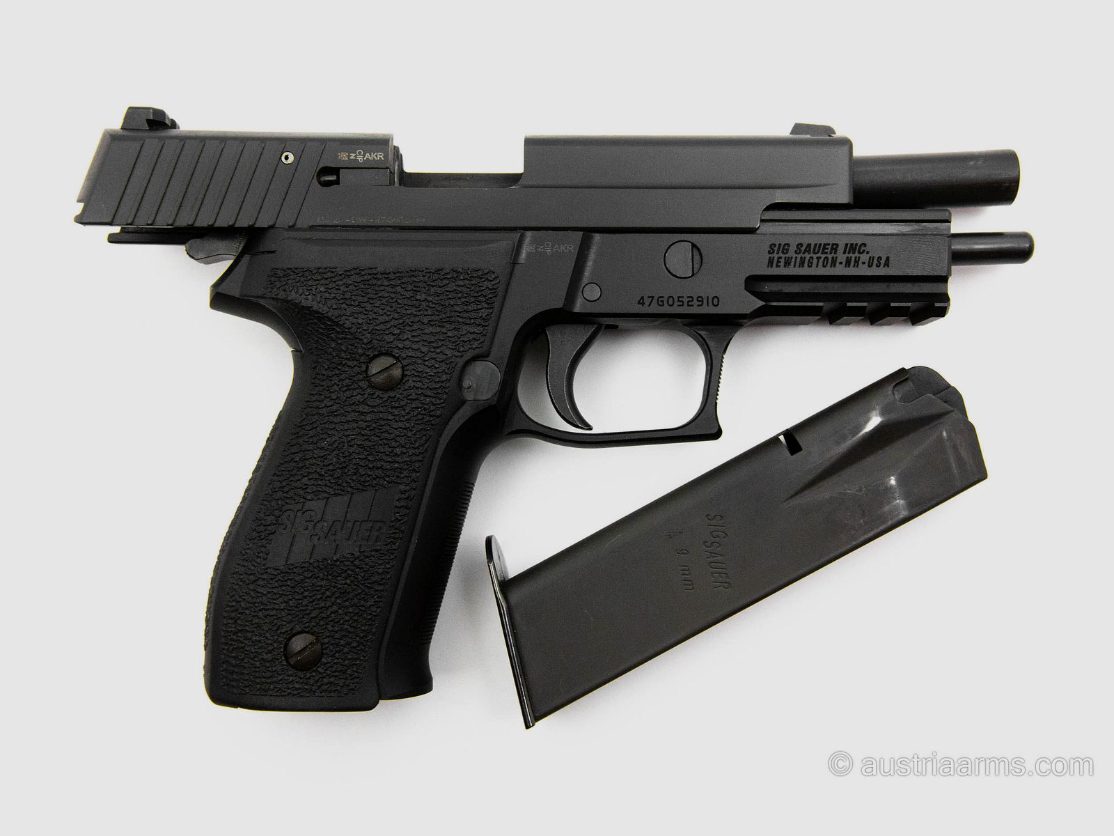 SIG Sauer P226 "US-NAVY", new weapon, 9 x 19 mm, image 2 of 4