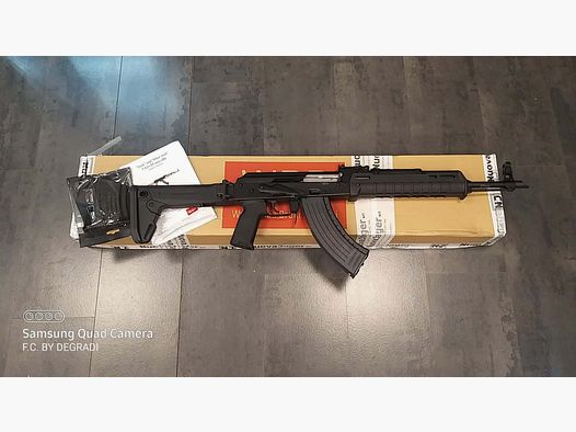 AK47 WBP cal. 7.62×39 folding stock MAGPUL