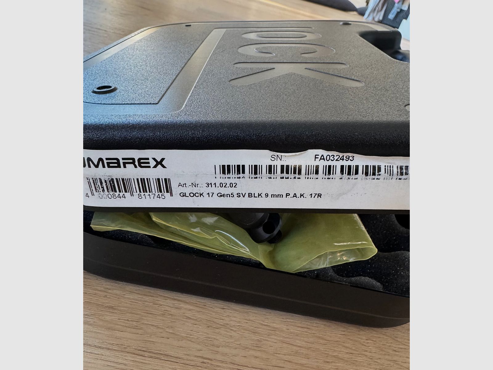 GLOCK 17 Gen. 5 SV - 9mm P.A.K. + accessoires