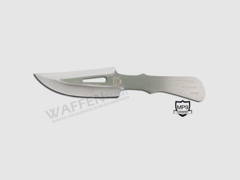 Throwing knife made of sharpened blade