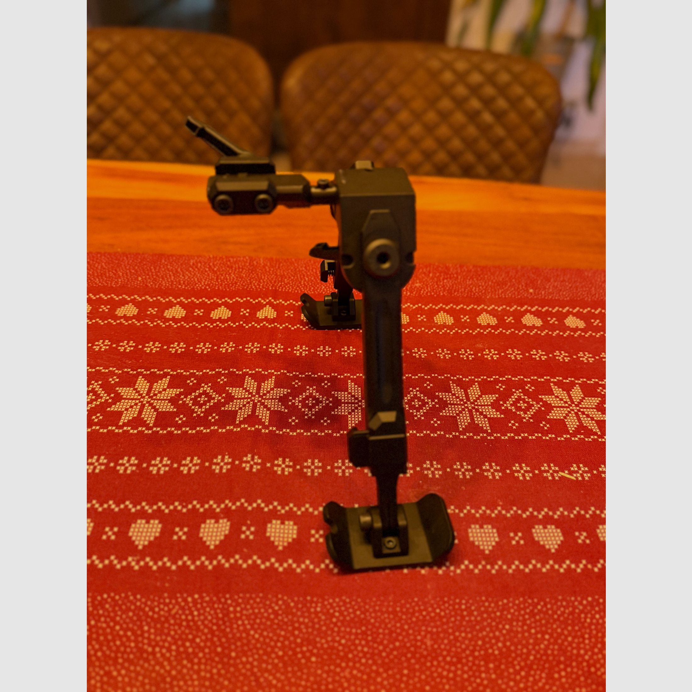 Fortmeier bipiede H171 – montaggio a 6 ore incluso adattatore Picatinny