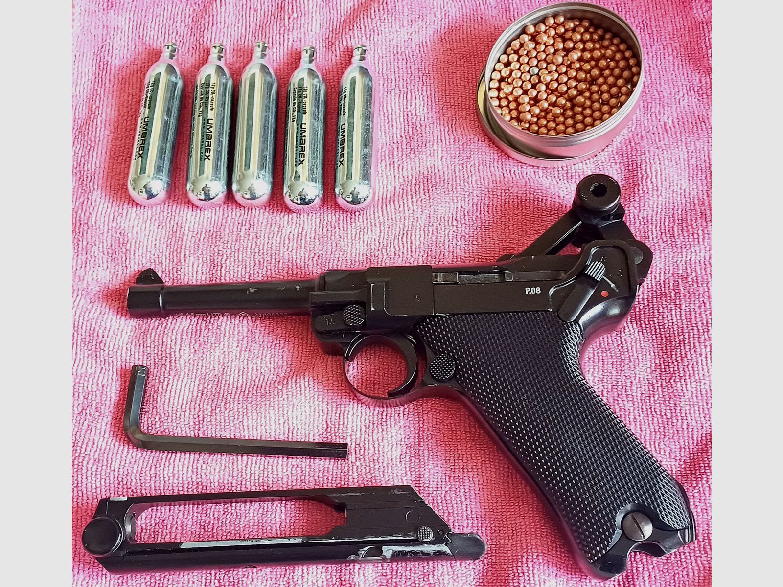 Umarex Legends Luger P08 - 4,5 mm staal BB Co2-pistool met blowback