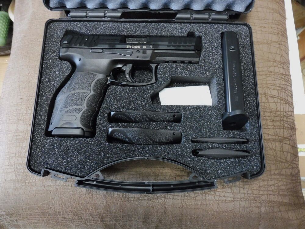 Heckler & Koch	 SFP9-SF mit Paddle