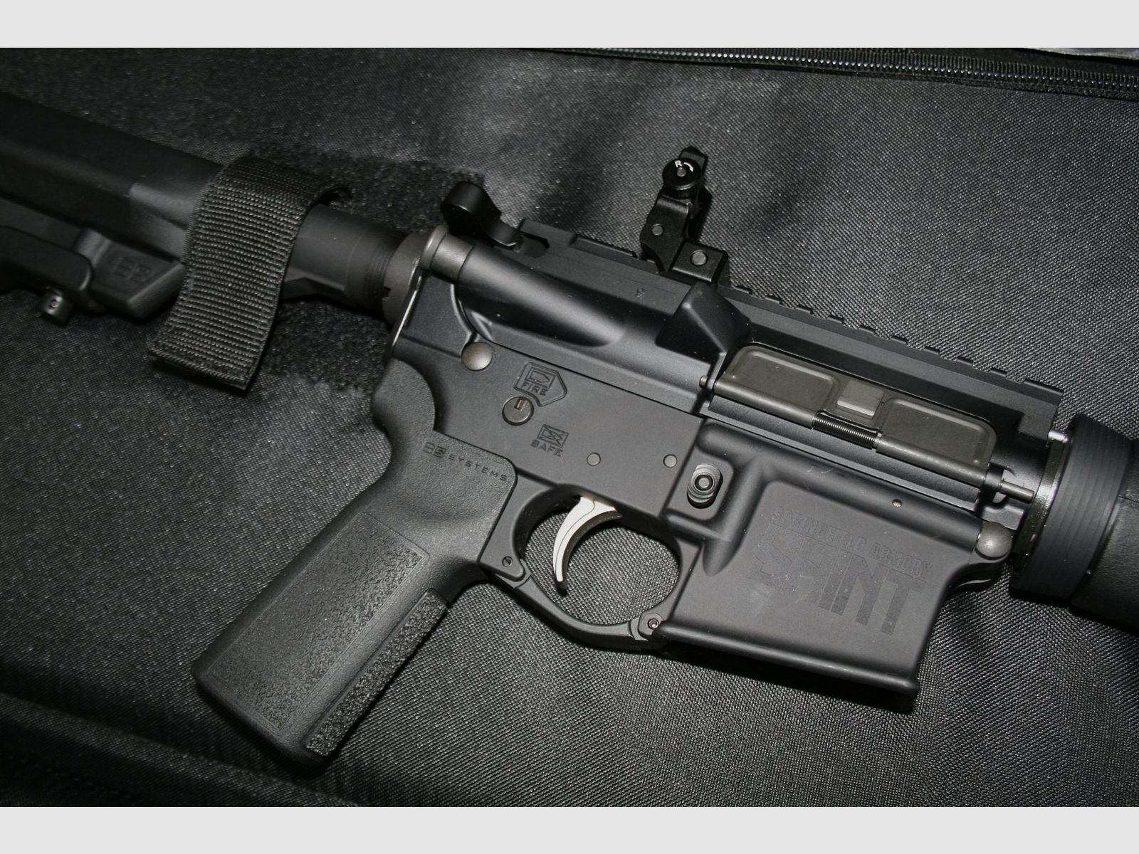 Springfield AR15 SAINT M-Lok Mid Length Schwarz 16 Zoll Kal.223Rem, Bild 13 von 14