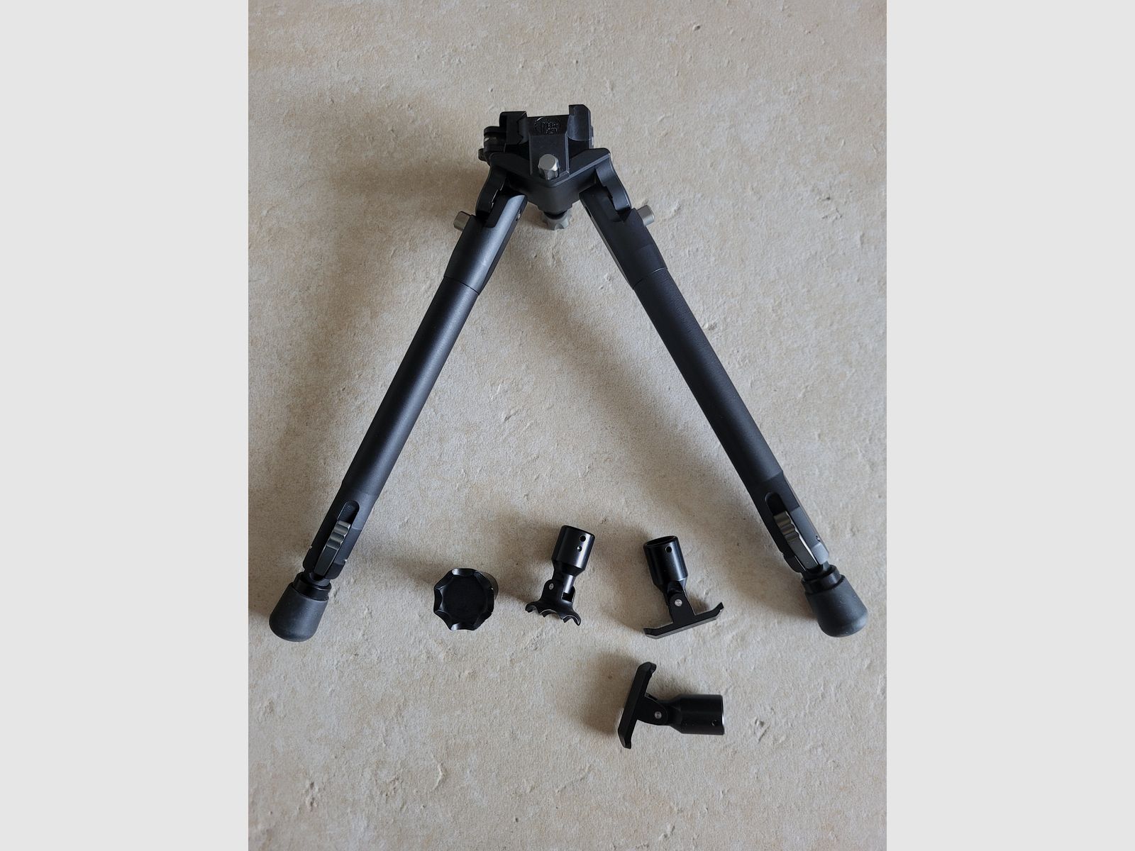 Bipod Tier-One Taktisches Zweibein, Aluminium