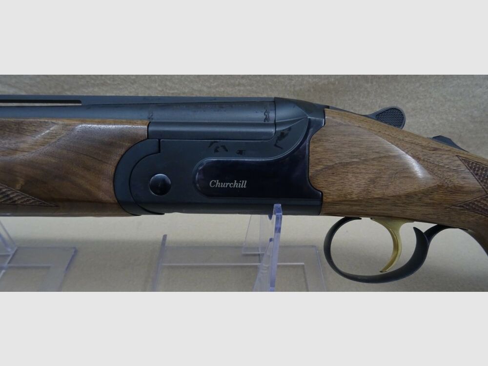 Akkar Silah Churchill 206 E Hunting Black II Lady gauche