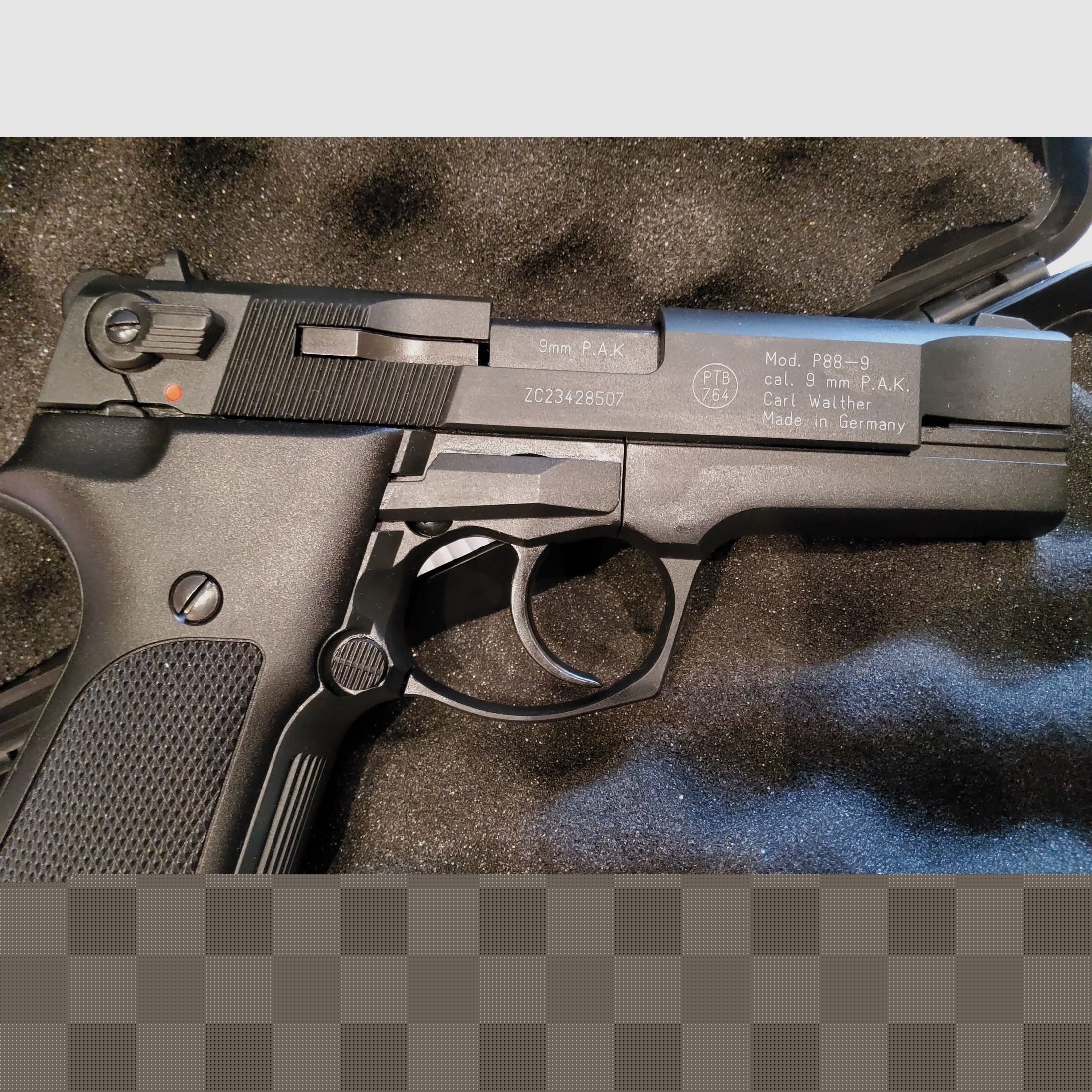 Walther P88 9 mm P.A.K. Schreckschuss