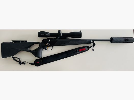 Blaser R8 Ultimate Carbon - Swarvoski Z8i 2-16x50 - Roedale Ti48