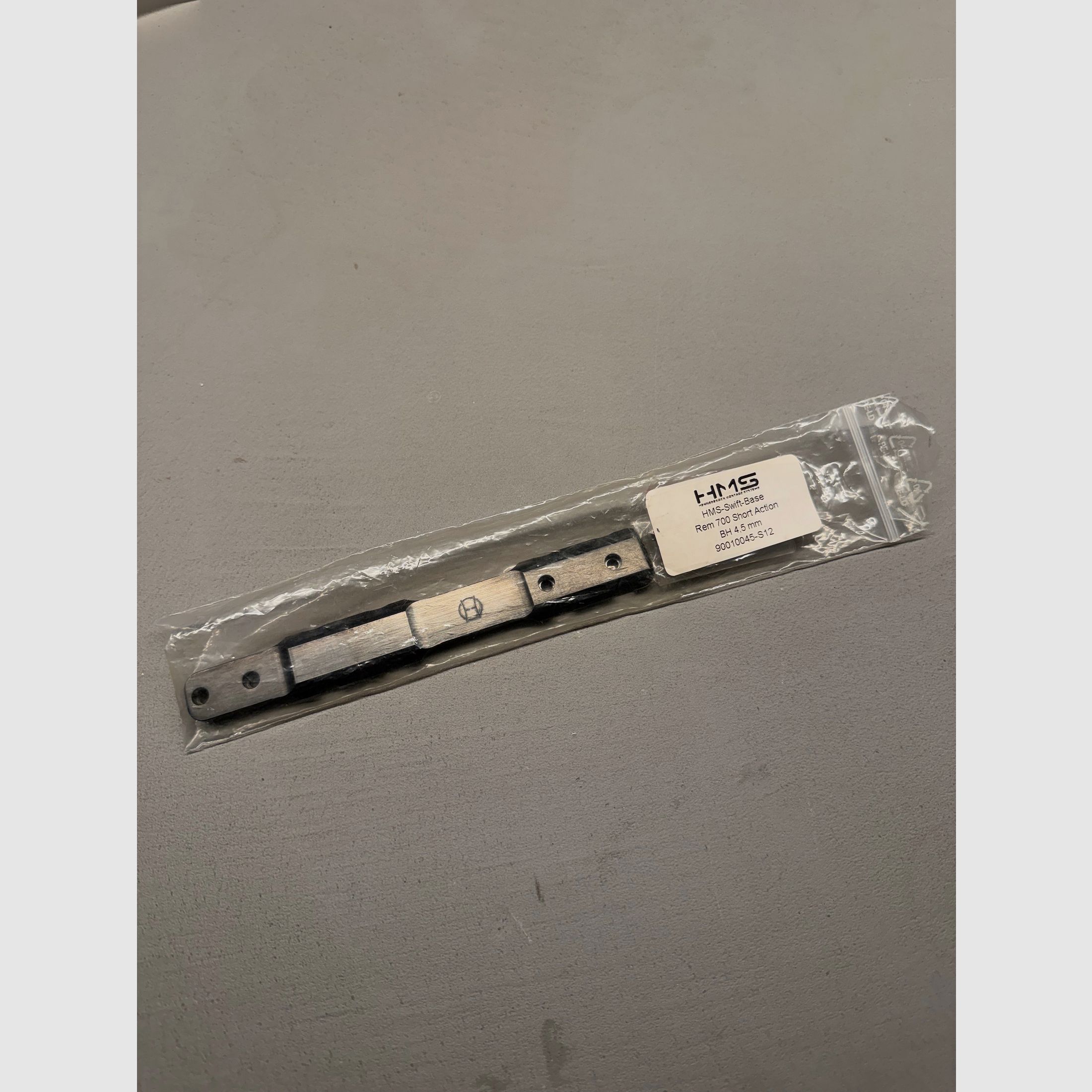 Henneberger HMS Blaser / Swift Remington 700 Action Courte