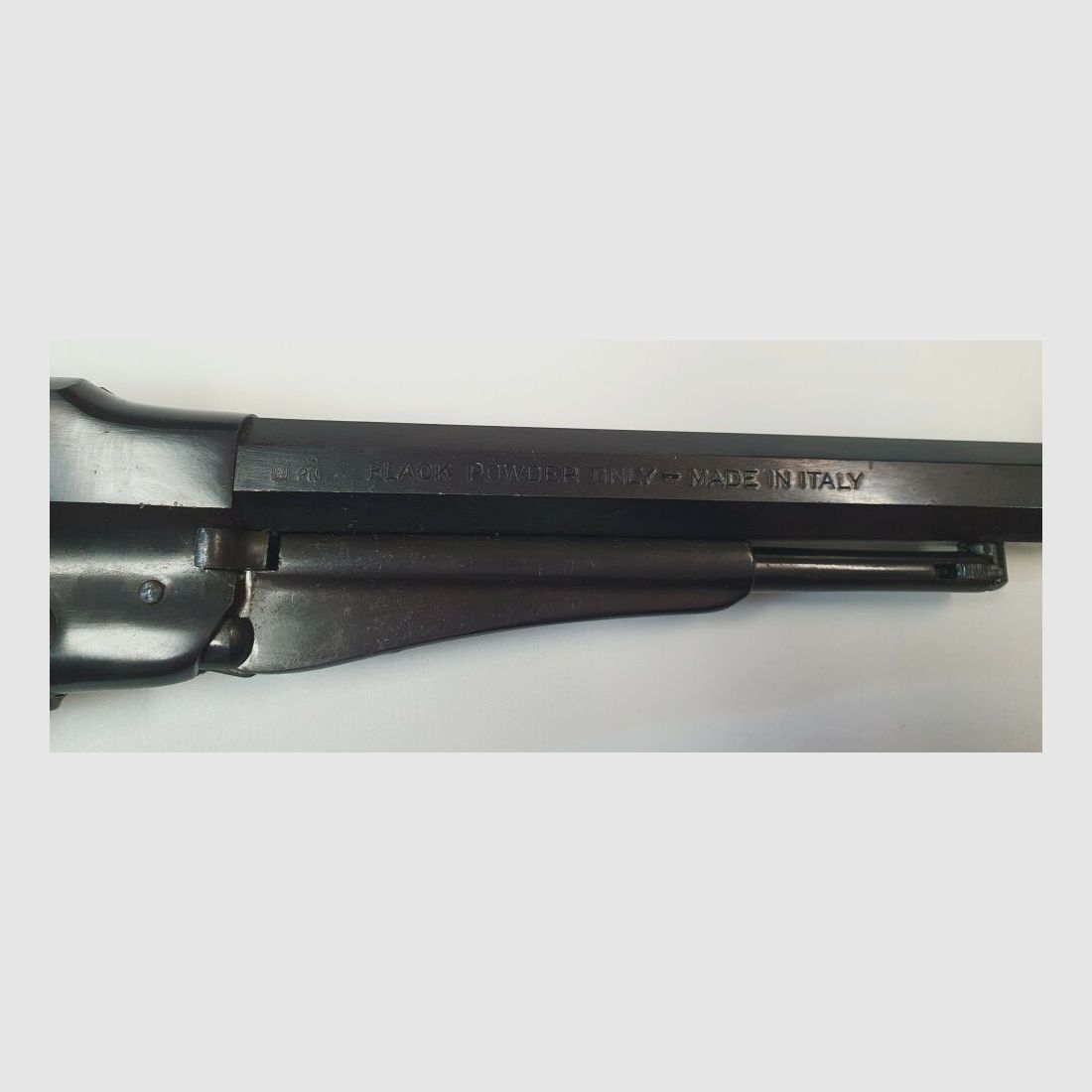 Hege Uberti Revolver a Percussione Hege Uberti 1585 Nuovo Esercito - .44 Polvere Nera