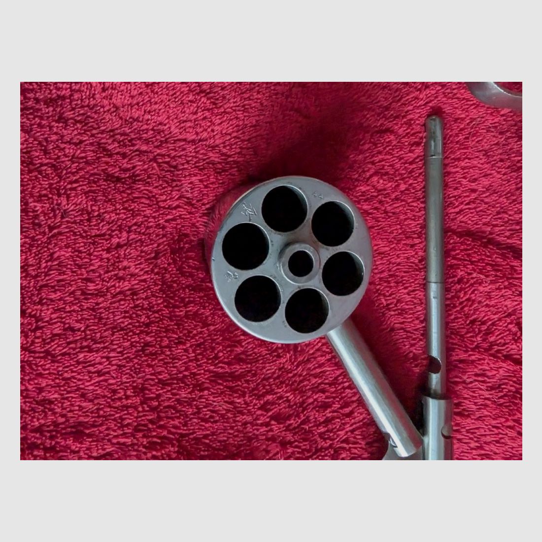 Sturm Ruger Schwarzpulverrevolver Modell Old Army Edelstahl, Kal. .44 BP