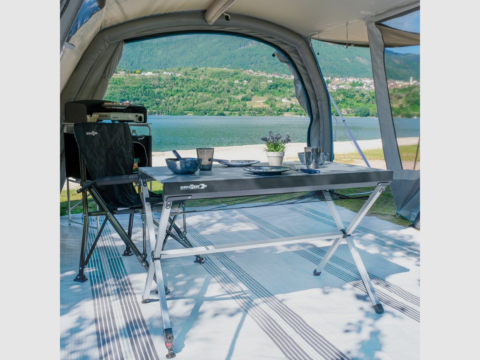 Tavolo a rotelle Titanium Axia, 104 cm, immagine 4 di 13