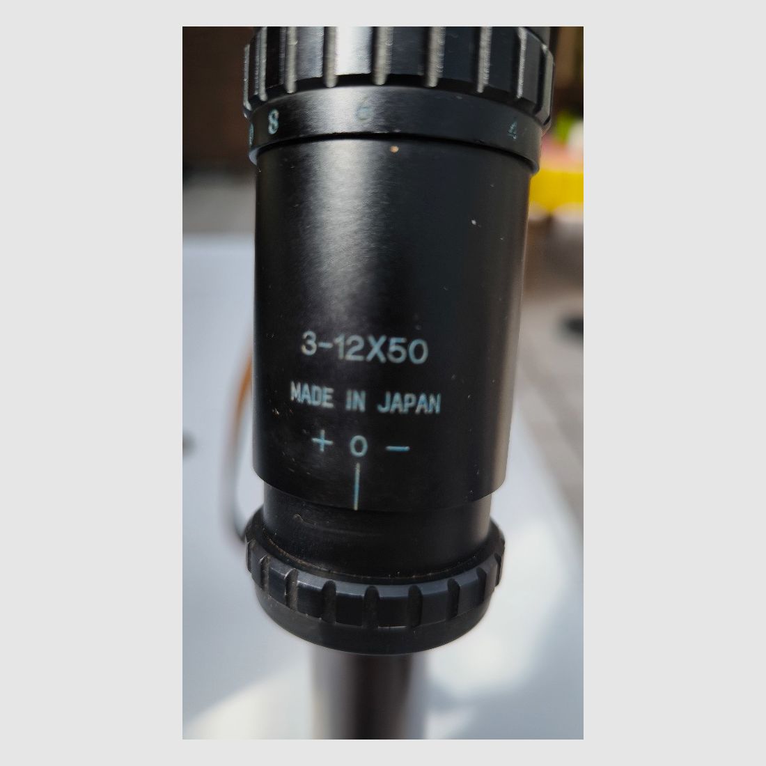 Bolt-action hunting rifle Browning Acera in caliber .30-06 Springfield with Leupold mount and scope HAKKO Hunter red dot sight