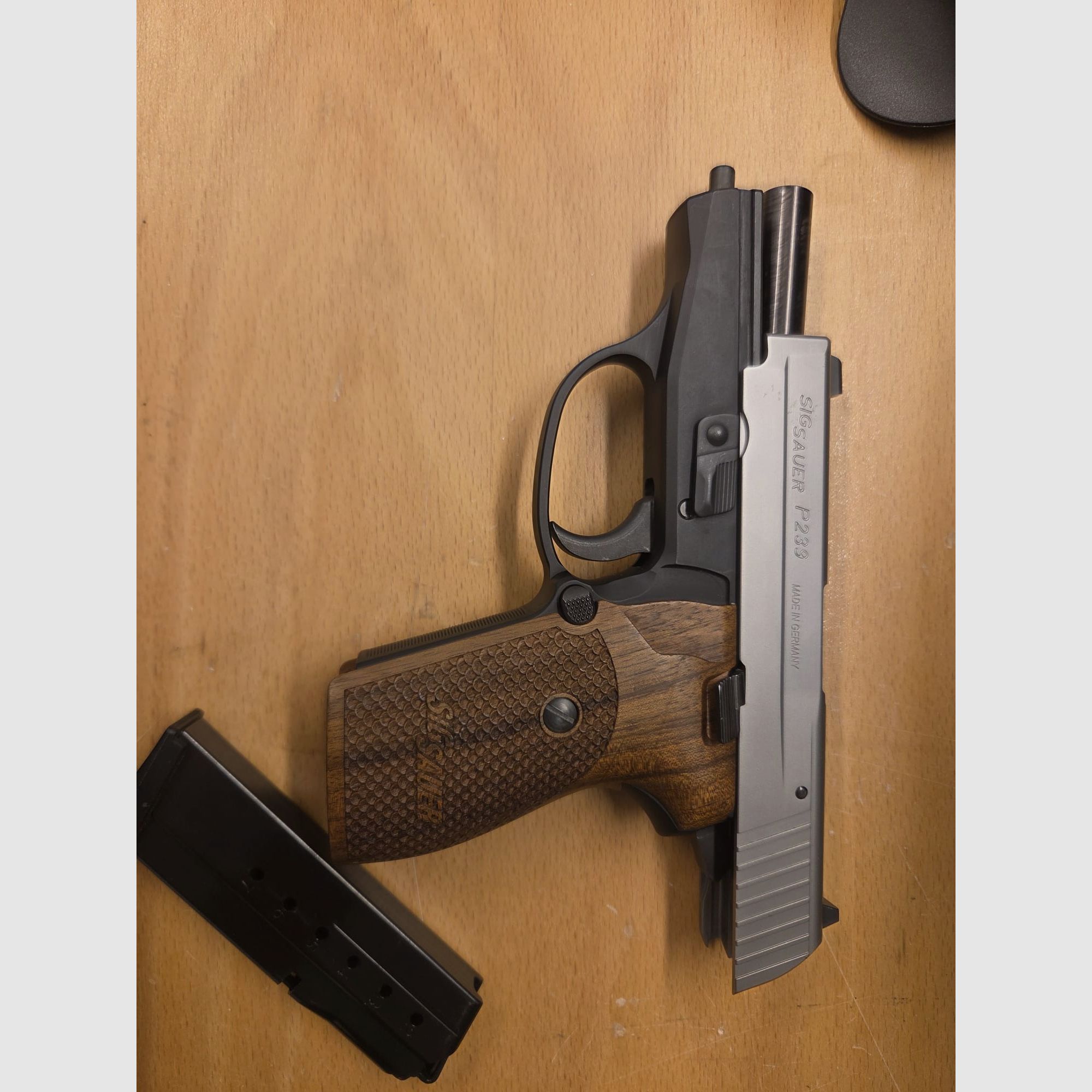 Nachsuchepistole SIG Sauer P239 .357SIG