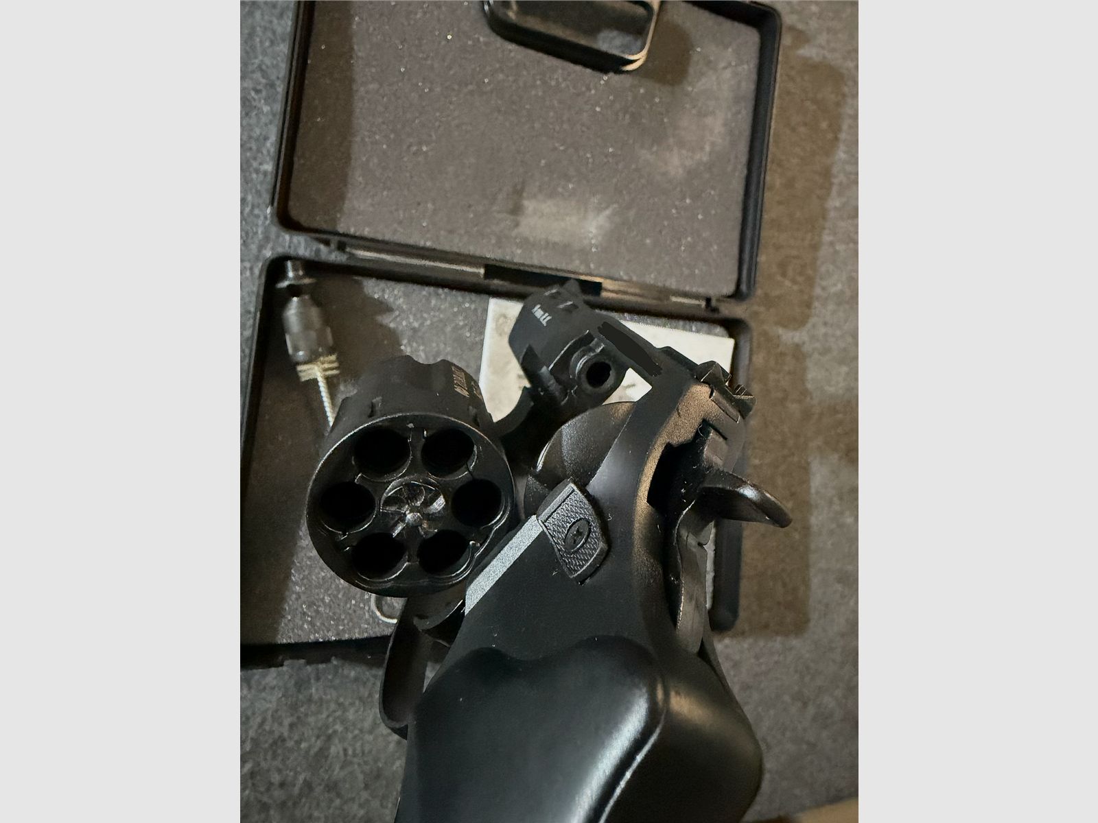 Zoraki R2 3" Schwarz (Neu) - Inklusive Versand