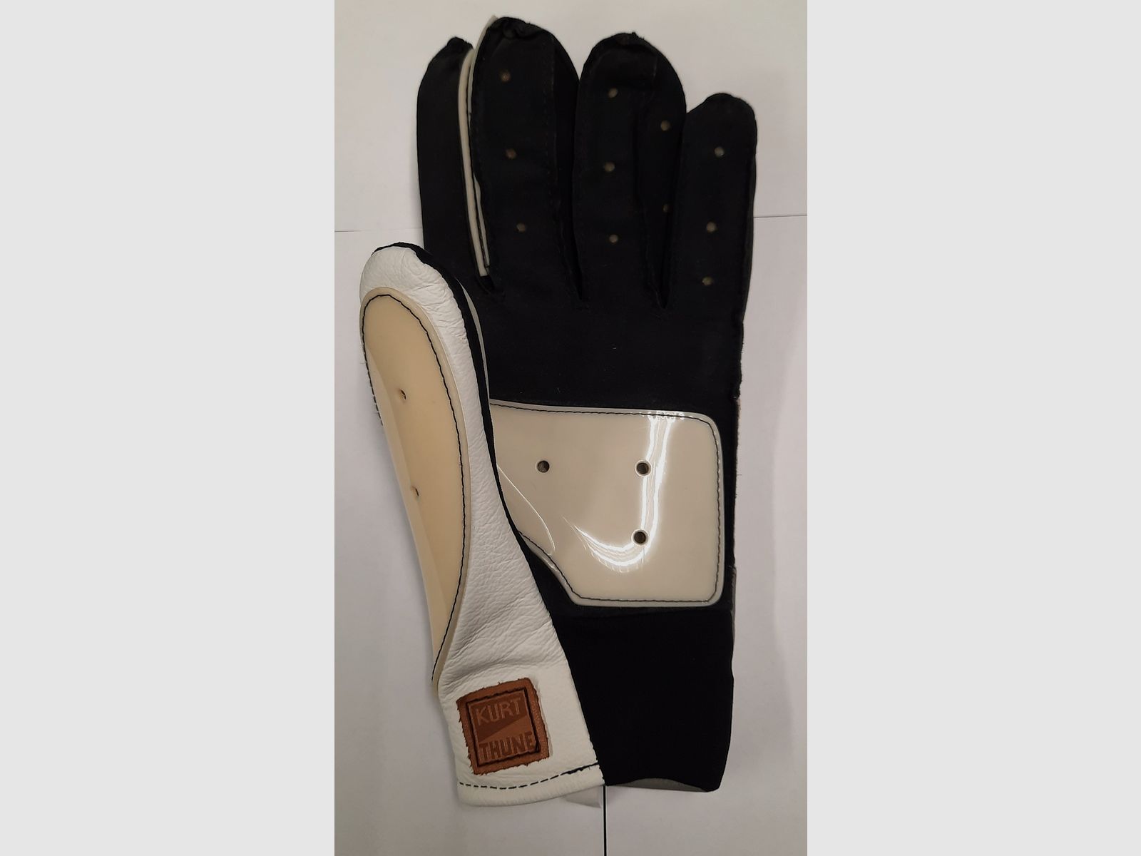 Gants de tir Thune Solid pour tireurs droitiers, image 1 sur 2