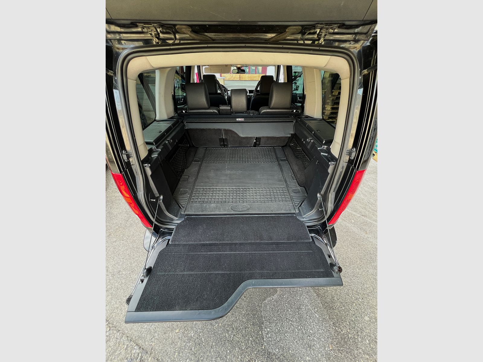 LAND ROVER Discovery 3 2,7l V6D, image 10 sur 12