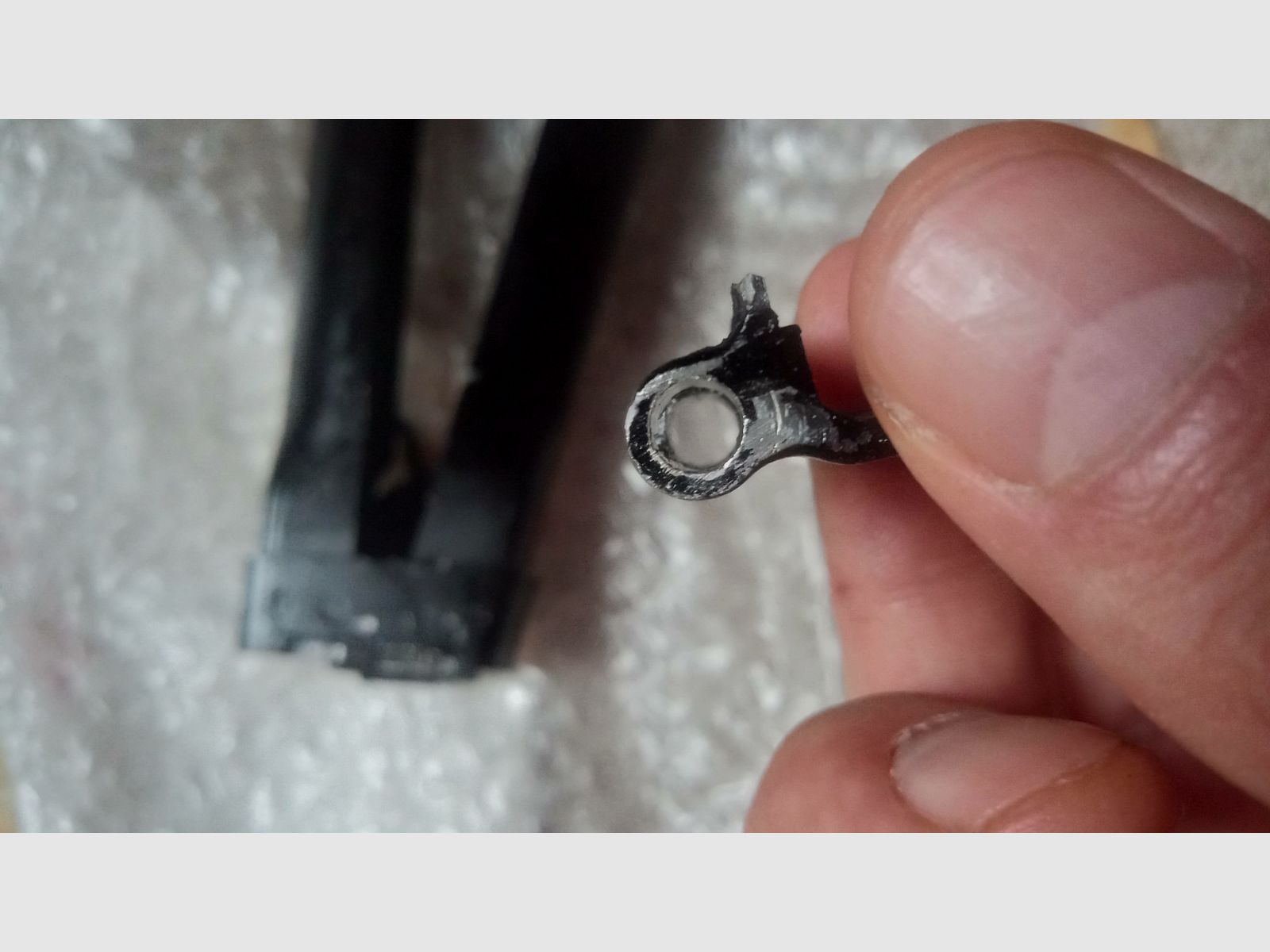 Russische 5,5 mm AKS-74 AKS-74u Skelettschouder / AK Krinkov Klapstoel vermoedelijk Tula (beschadigd)