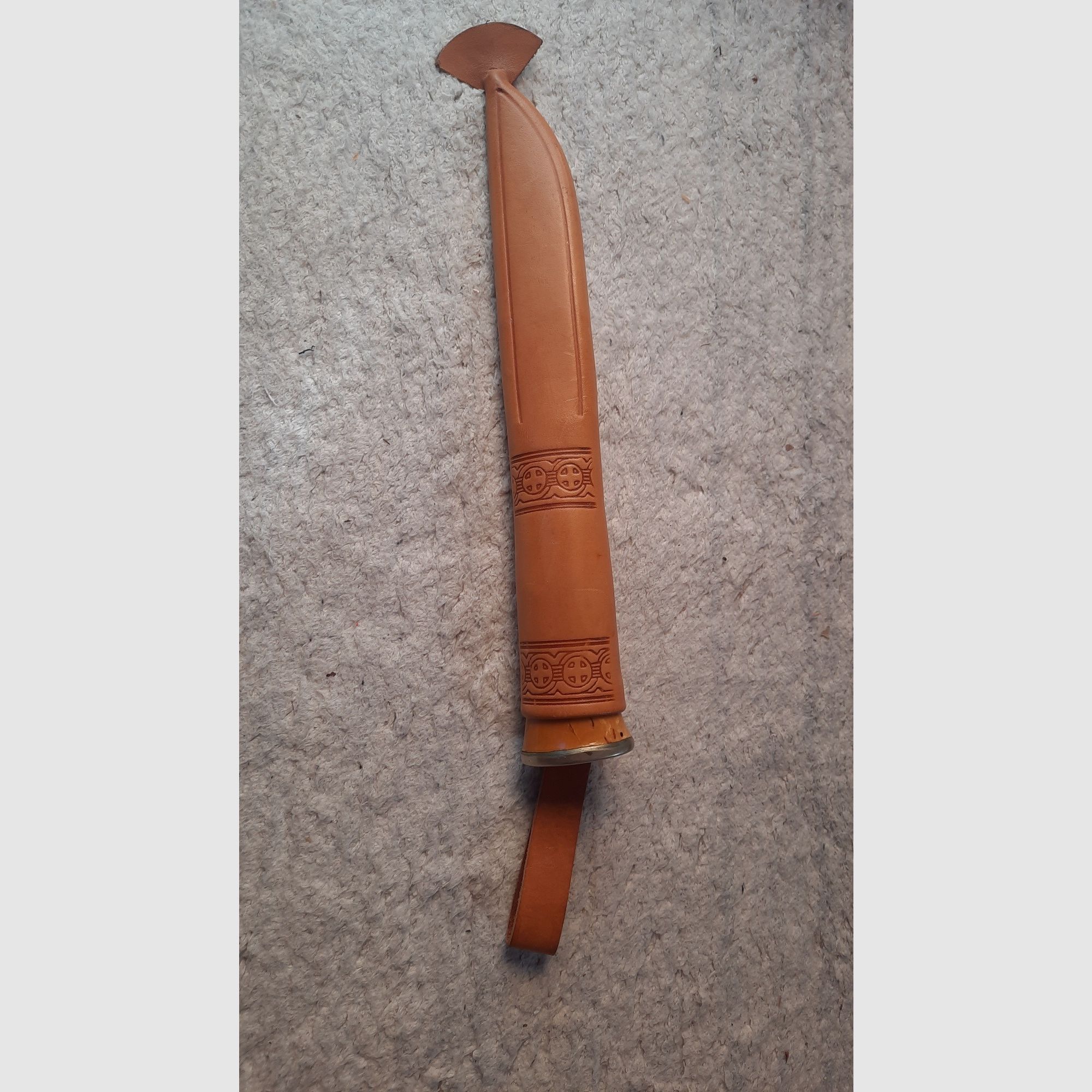 Bellissimo coltello da caccia e da esterno Kauhava dalla Finlandia. PUUKO Messer