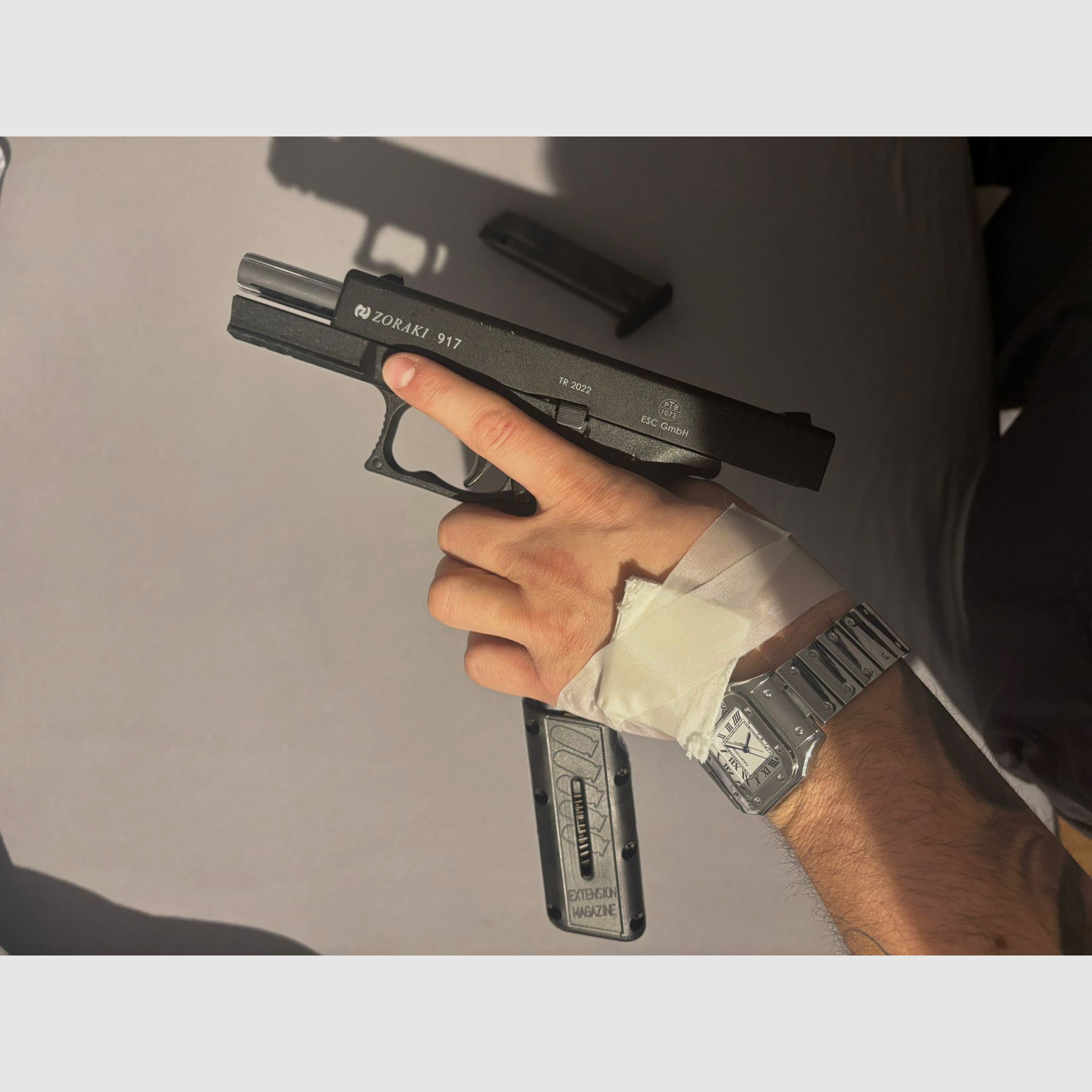 Zoraki 917 pistolet d'alarme 9mm P.A.K. - noir