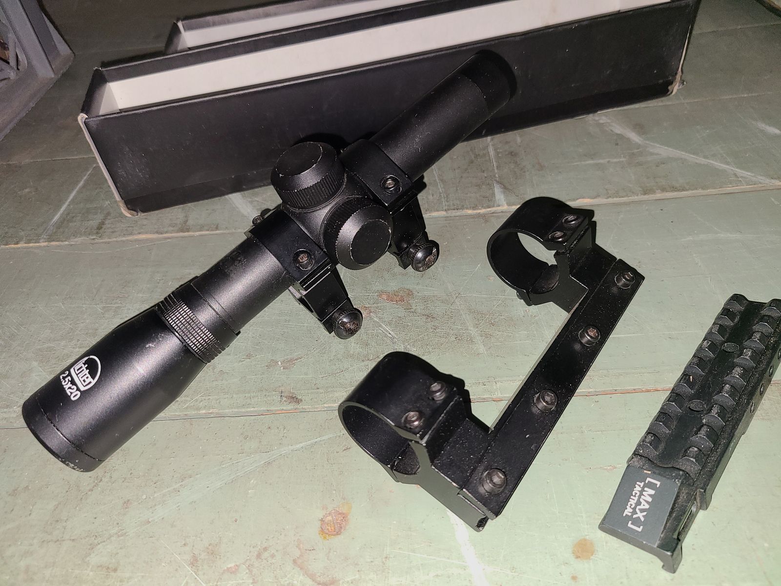 PISTOLA CON MIRINO VECCHIA ZFR UMAREX 1,5 x 15 COATED / + ZFR LUCIDO 2,5 x 20 USATO / ! LEGGERE LA DESCRIZIONE !, immagine 8 di 8