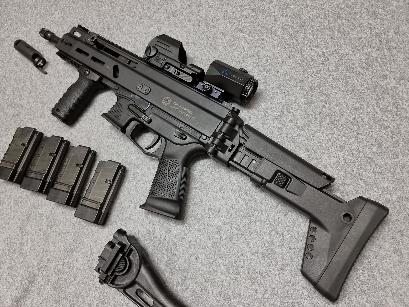 Grand Power Stribog Halbautomat/PCC - 9mm Luger - wie H&K SP5 B&T APC9 CZ Evo - SET
