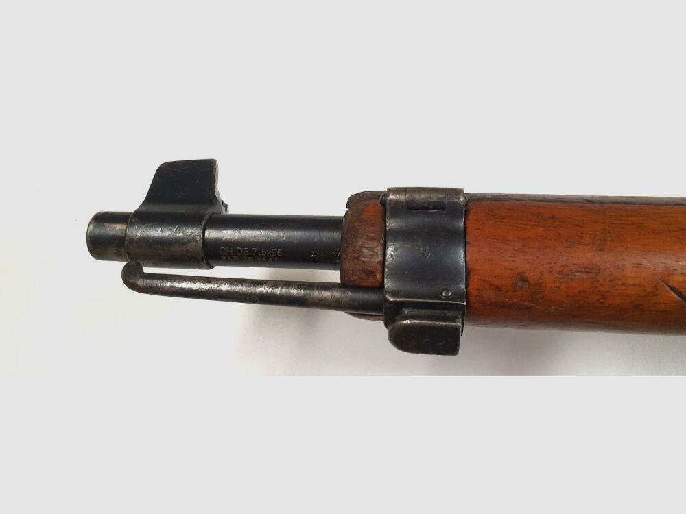 Fabryka broni Bern Karabin powtarzalny Fabryka broni Bern Szwajcarski K11 Kaliber 7,5x55 Szwajcarski całkowicie zgodne numery Nieznany