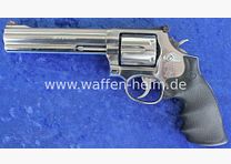 Smith & Wesson 686 - 5 / 6"