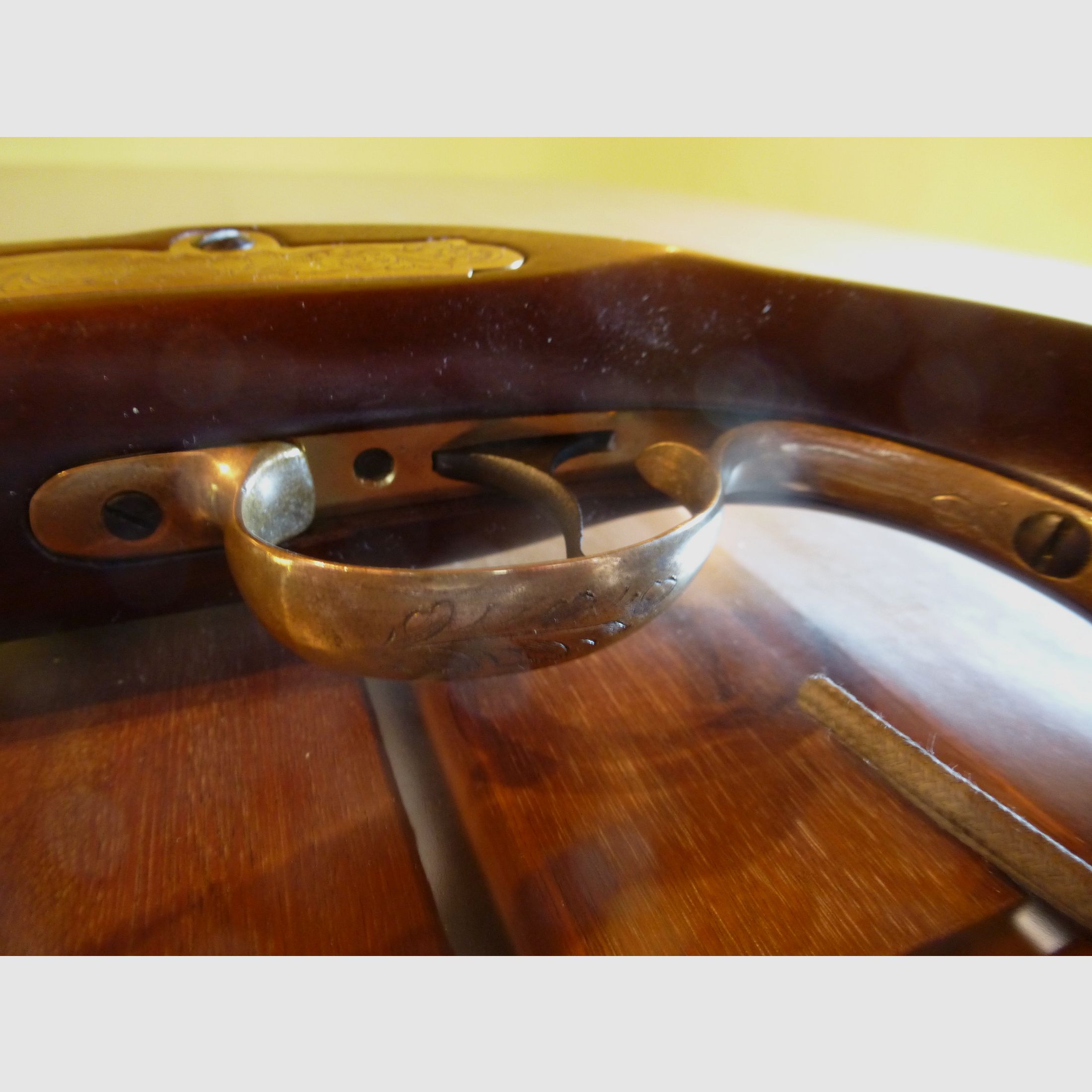 Pistolet à percussion Bounty - reproduction Petersoli