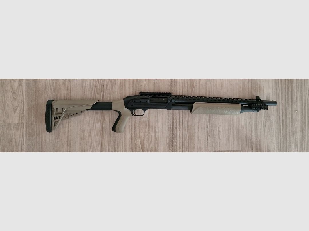 Mossberg 500 Scorpion