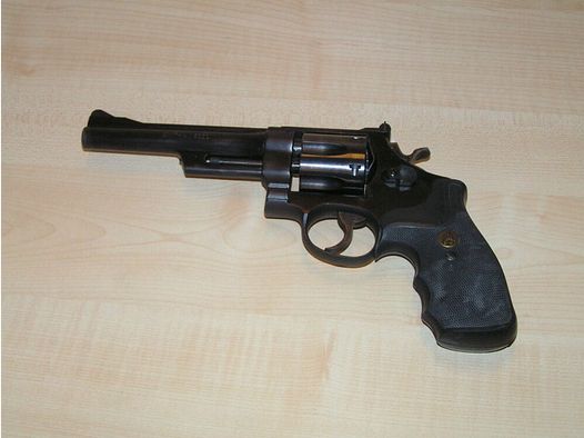Smith & Wesson PATRULLERO DE CARRETERA