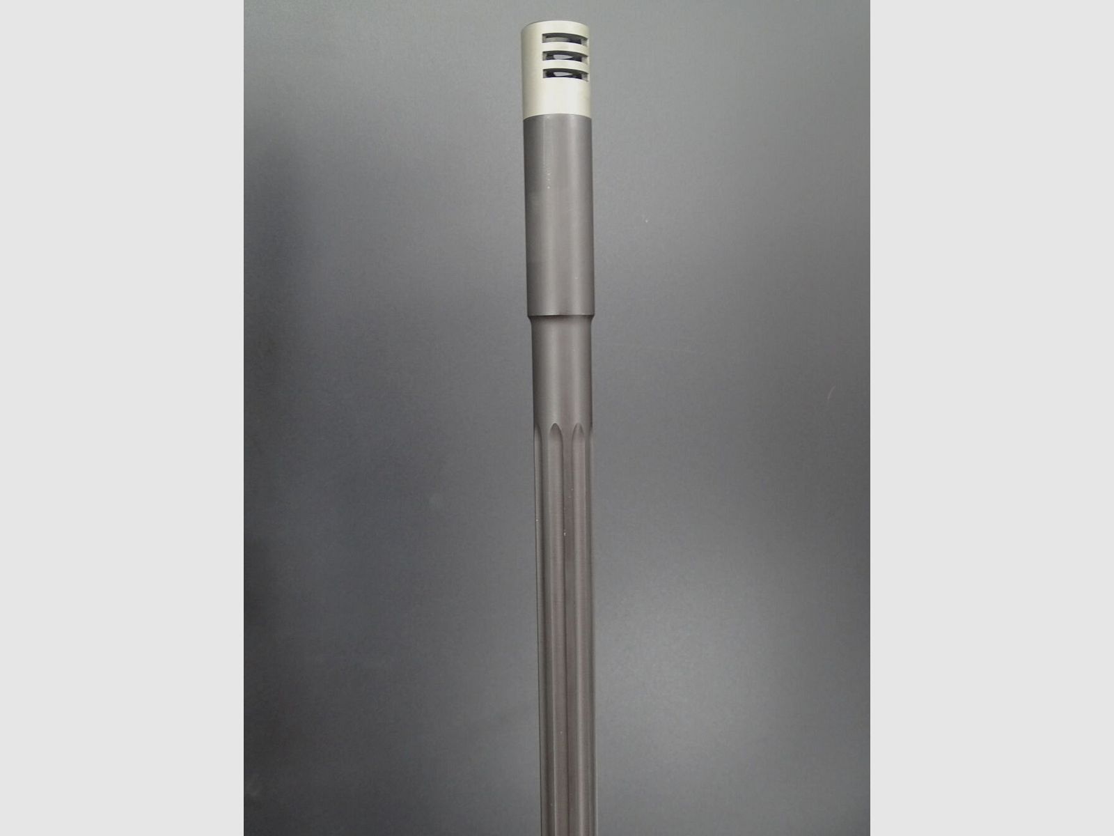 Zastava mit Matchlauf Schichtholsschaft Kaliber .300 Win Mag Matchbüchse aus 2011