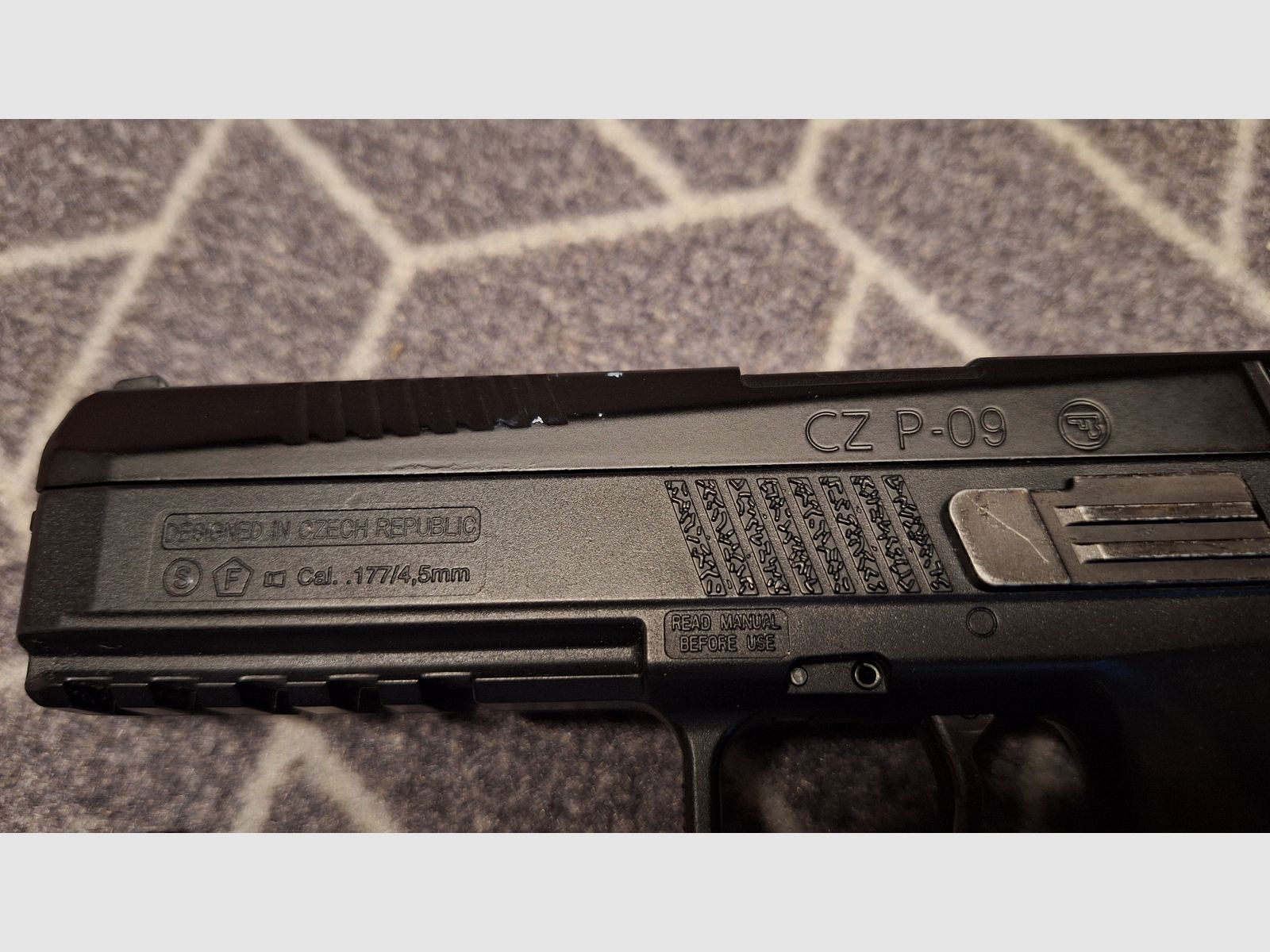 CZ P-09 Duty 4,5 mm Diabolo/Stahl BB Co2-Pistole Blow Back, Bild 6 von 12