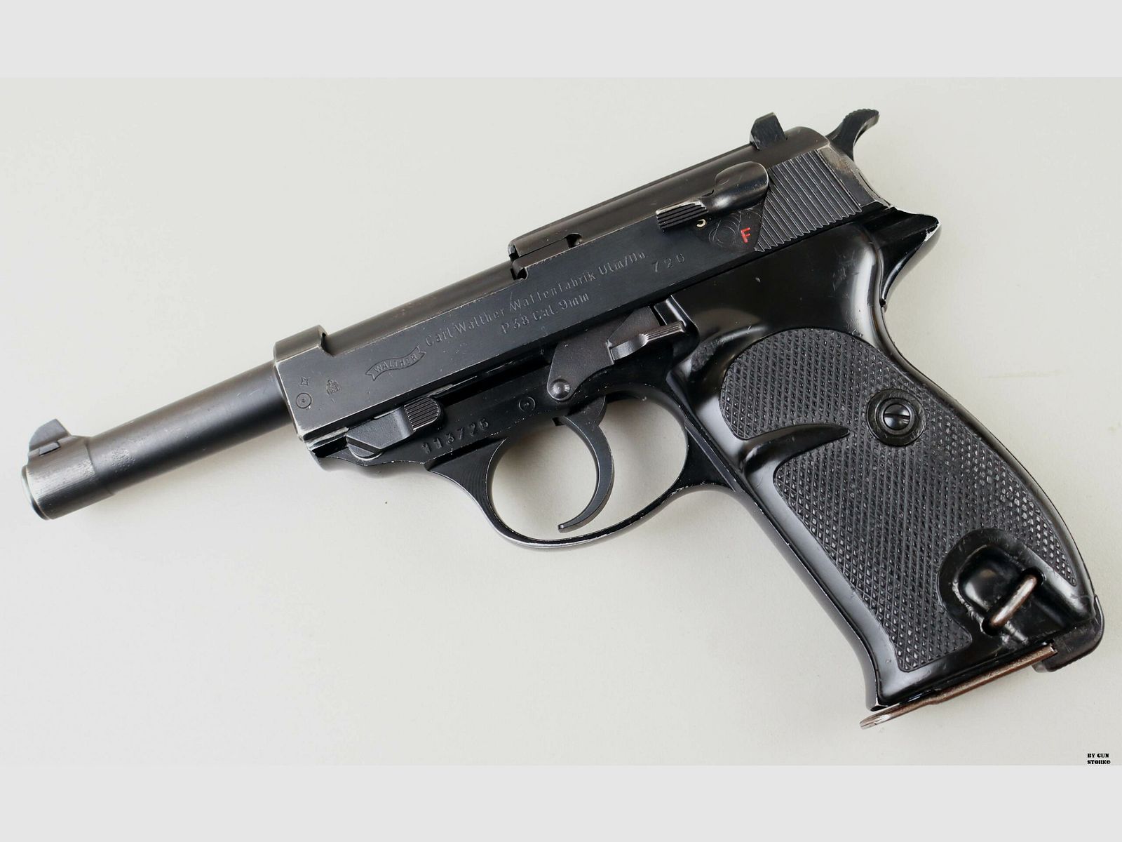 Pistola Walther mod. P38 cal. 9×19 mat. 113726, immagine 2 di 12