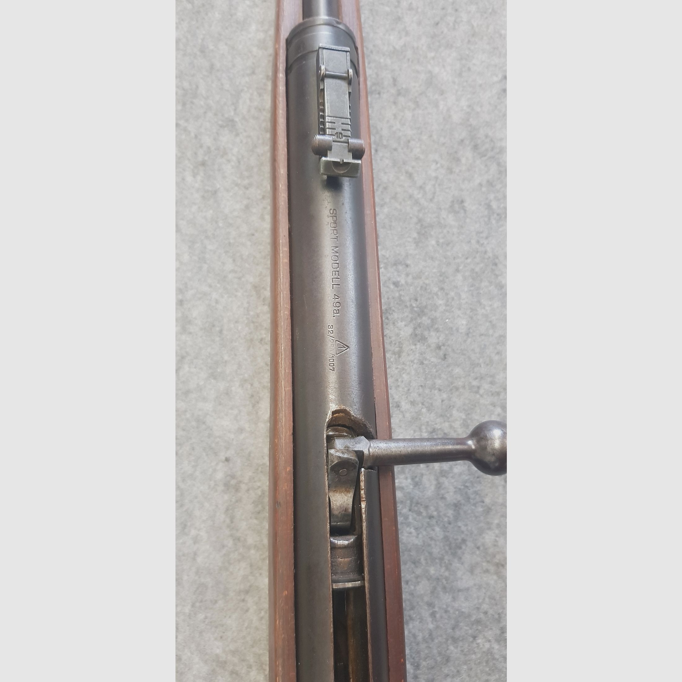Haenel Mod. 49a  mit  dunklen Schichtholzschaft von 1953 im schönen Zustand Durchlader kein 310